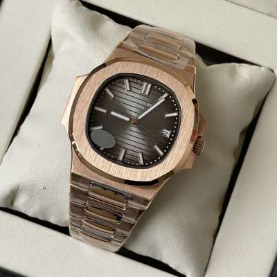 Patek Philippe Nautilus 5711 Gold/Grey