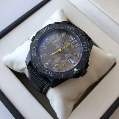 Tag Heuer Aquaracer 300 M Calibre 5 all Black/Yellow